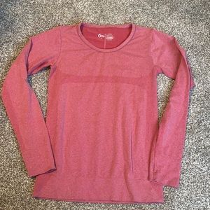 ZYIA Red Heather Performance Long Sleeve T